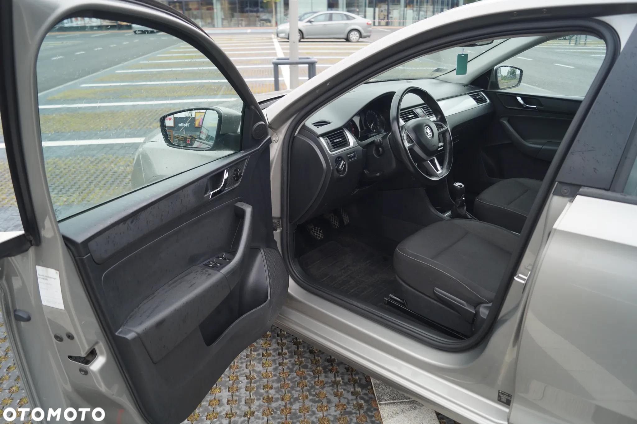 Skoda RAPID - 17