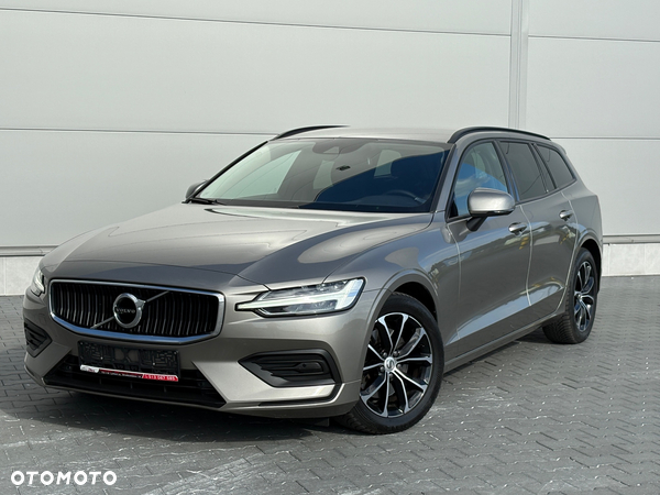 Volvo V60 B3 B Geartronic Momentum Pro