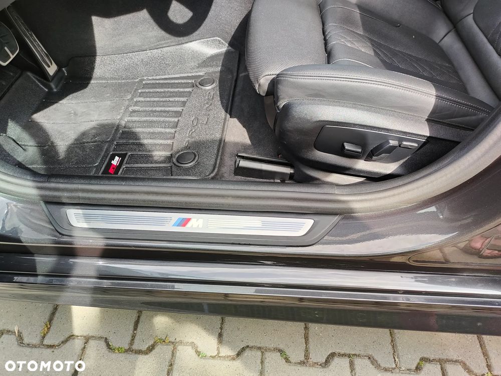 BMW Seria 5 520i mHEV M Sport sport - 28