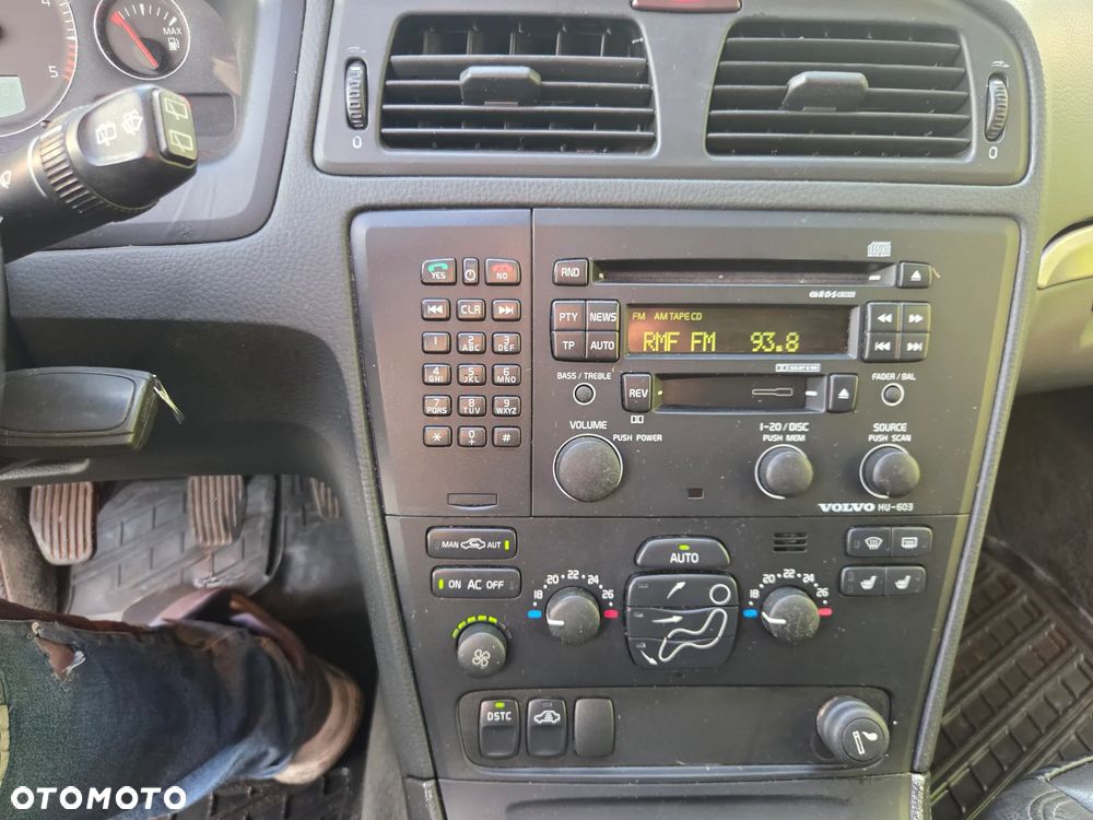 Volvo V70 D5 Comfort - 6