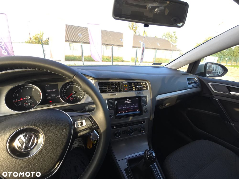 Volkswagen Golf 1.4 TSI BMT Comfortline - 33