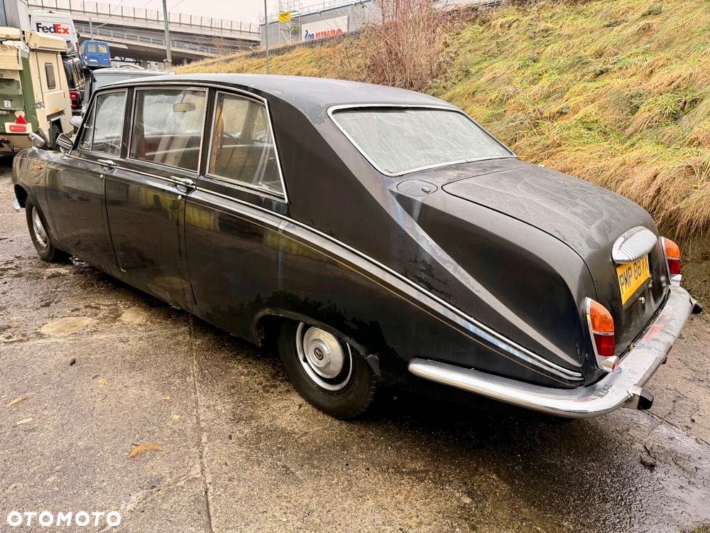 Jaguar Daimler - 8