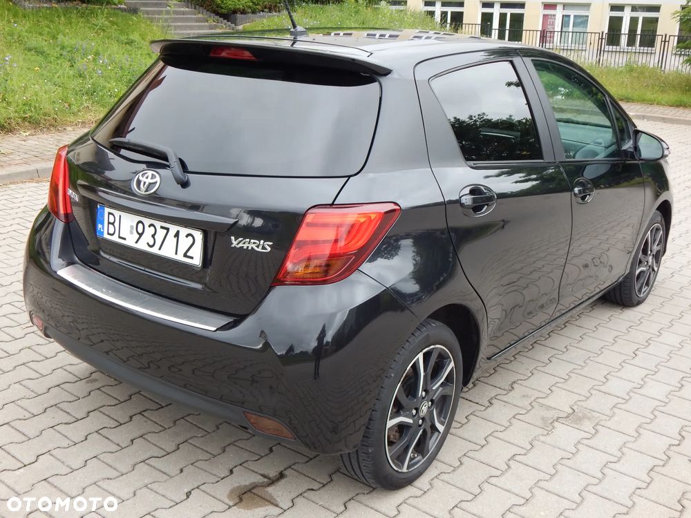 Toyota Yaris 1.33 Premium - 9