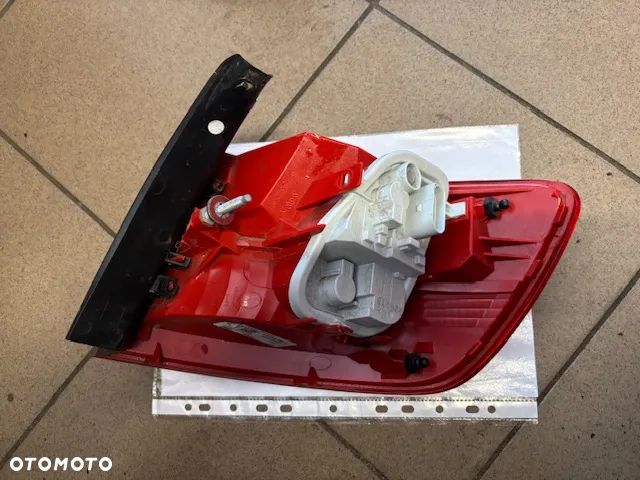 LAMPA TYŁ LEWA PRAWA LED AUDI A6 C6 KOMBI - 4