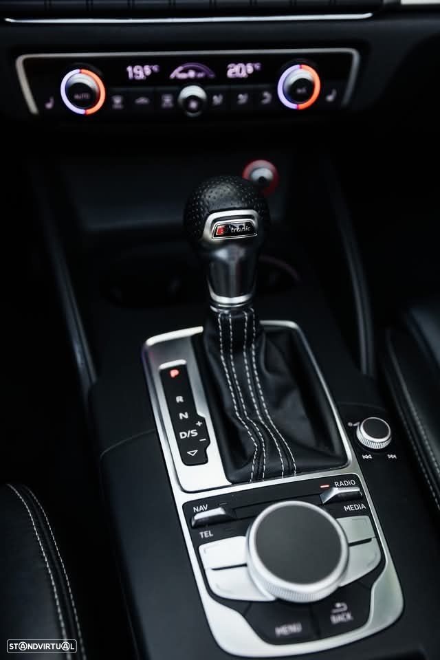 Audi A3 Cabrio 1.8 TFSI quattro S tronic S line Sport Pack - 3