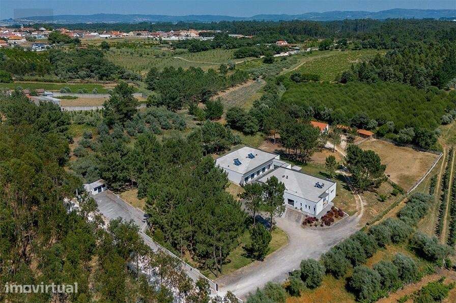 Um Activo Diferenciador no Centro de Portugal | Natureza, Escala e Ren - Grande imagem: 2/48