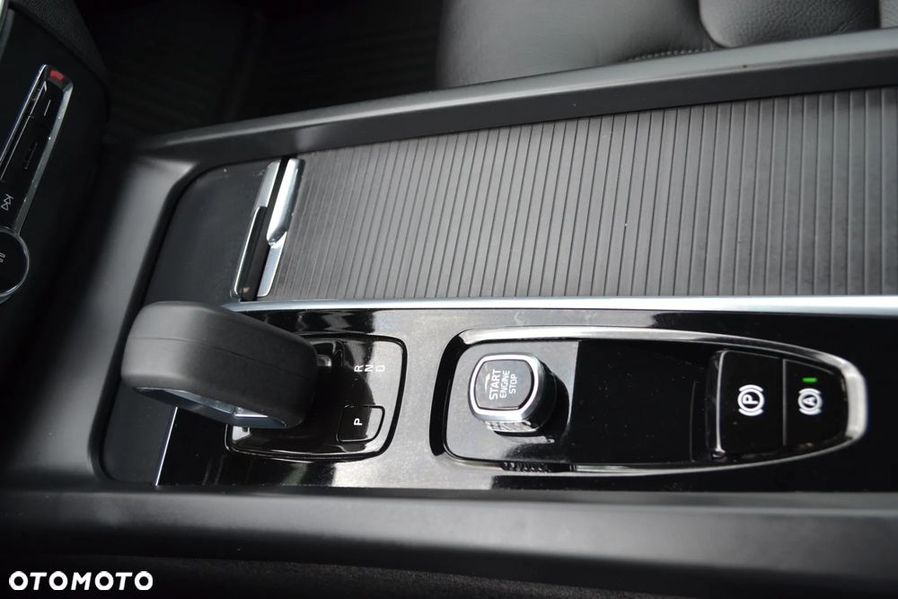 Volvo XC 60 - 20