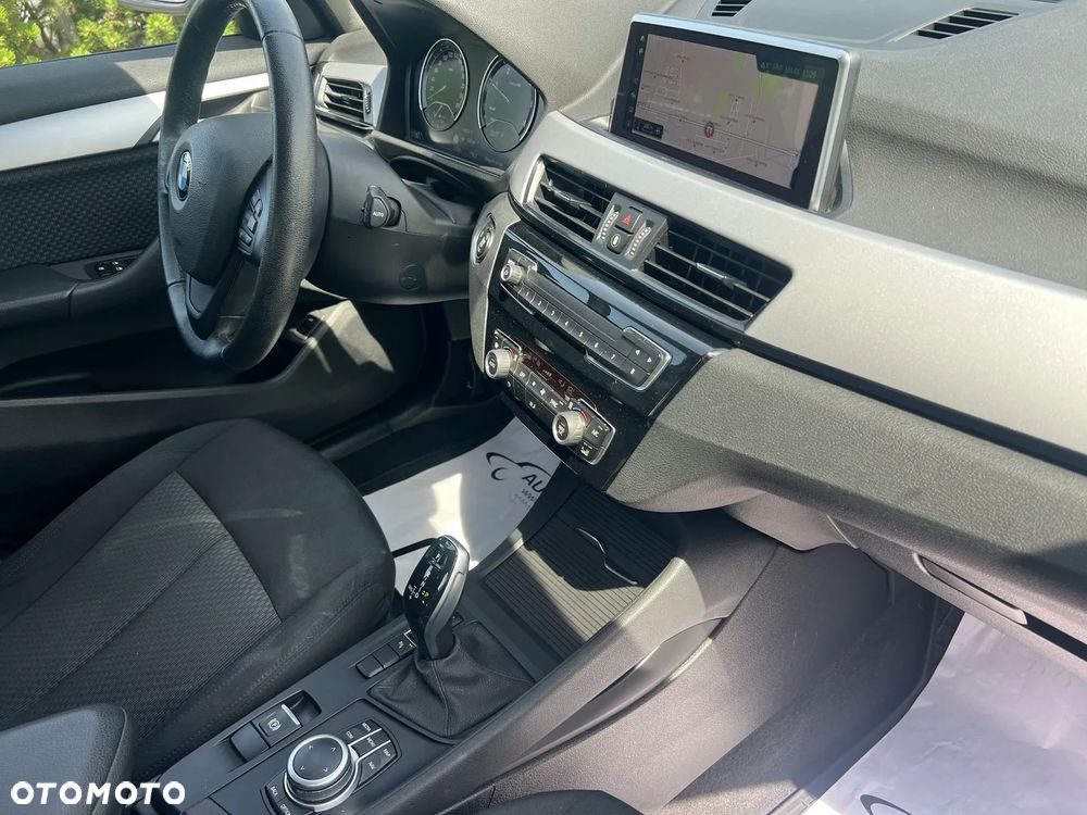 BMW X1 sDrive16d - 16