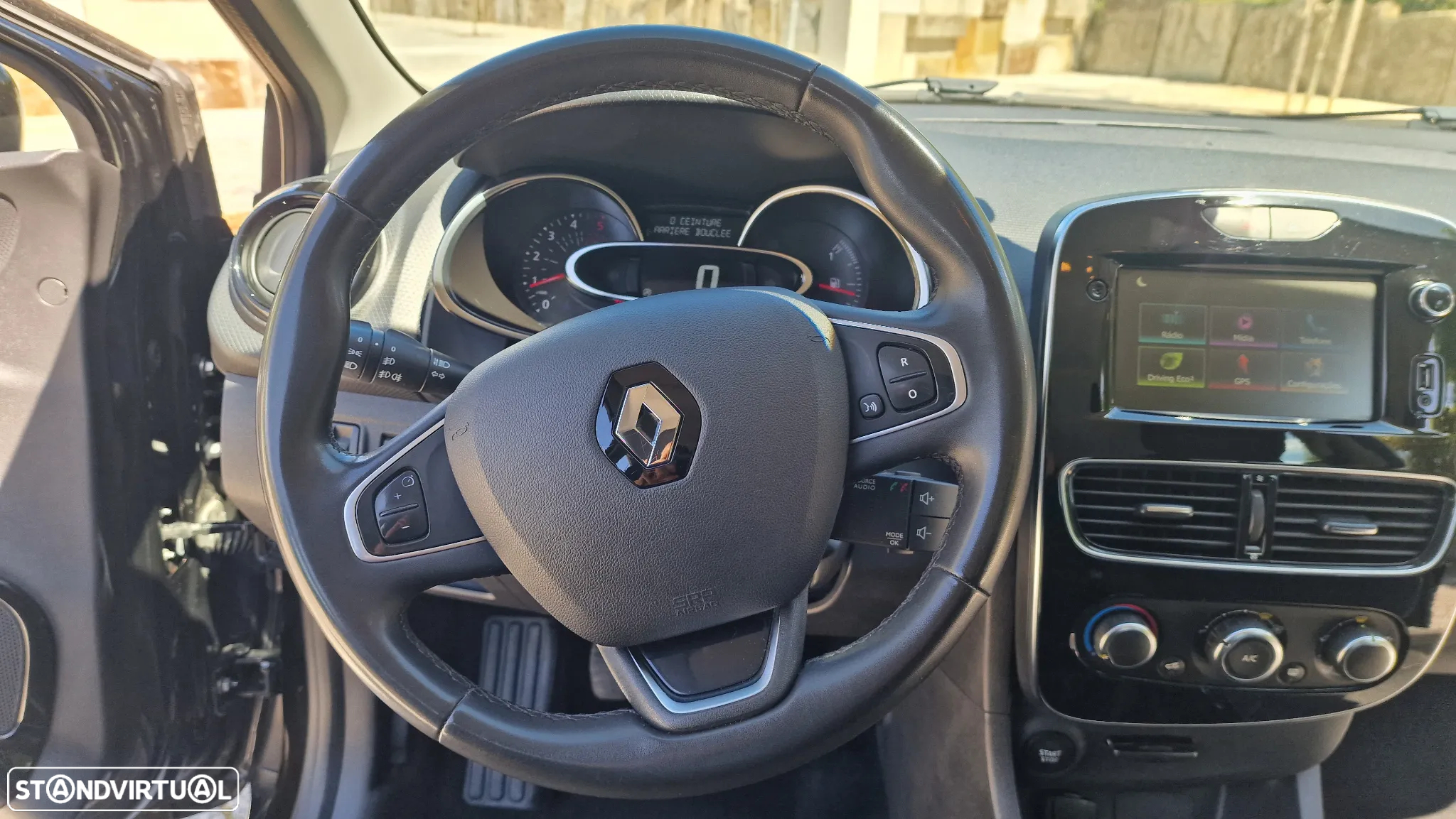 Renault Clio 1.5 dCi Zen - 15