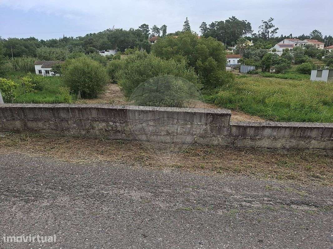 Terreno  para venda - Grande imagem: 2/5