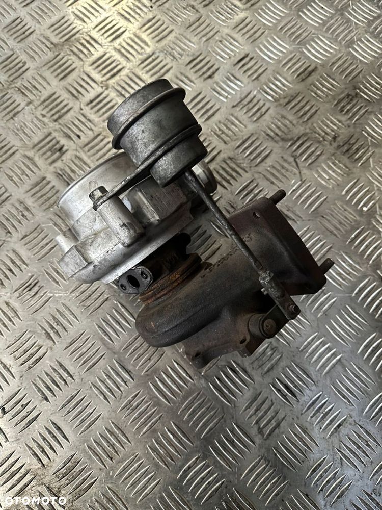 TURBINA TURBOSPRĘŻARKA IVECO DAILY 3.0 189-13611 - 3