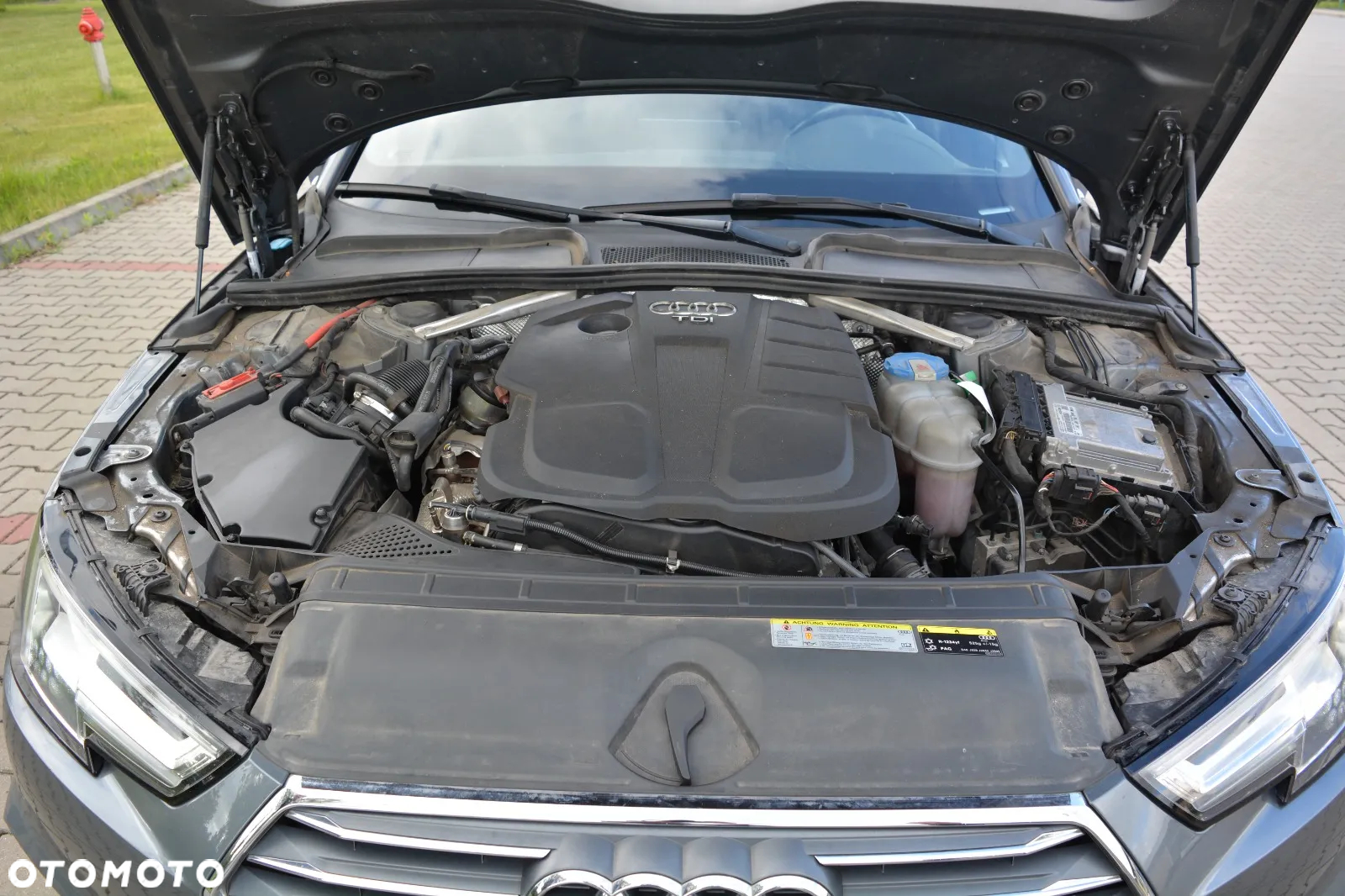 Audi A4 Avant 2.0 TDI DPF clean diesel S line Sportpaket - 18