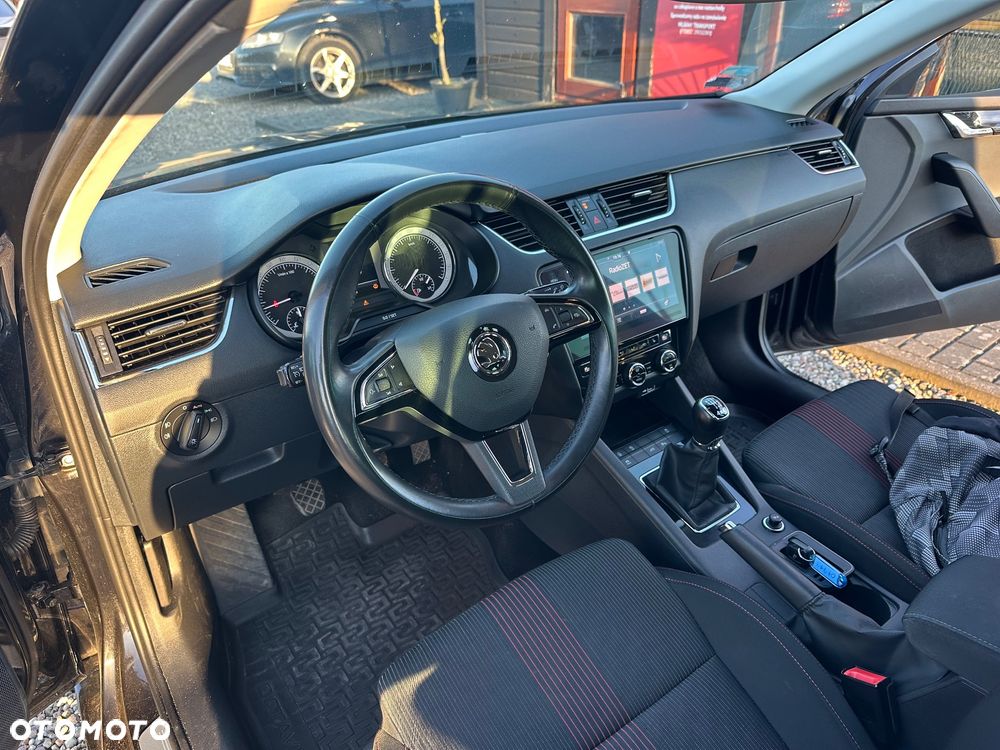 Skoda Octavia 2.0 TDI 4x4 Clever - 11