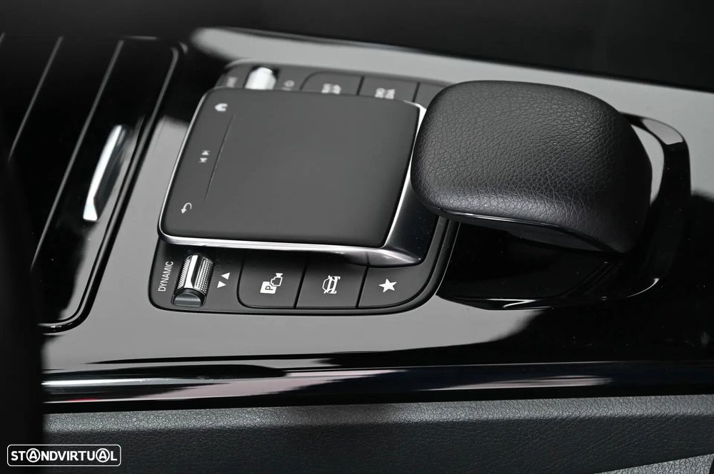 Mercedes-Benz CLA 180 - 27