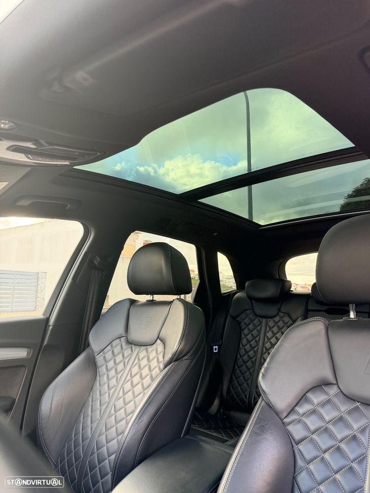 Audi Q5 2.0 TDI quattro S-line S-tronic - 11