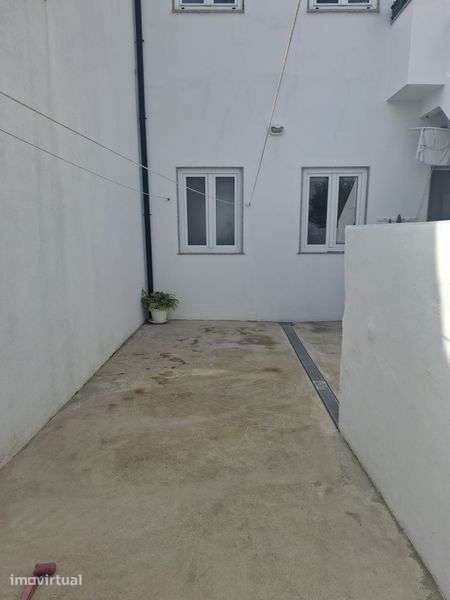 T3 com Quintal no Centro de Gaia - Grande imagem: 2/6