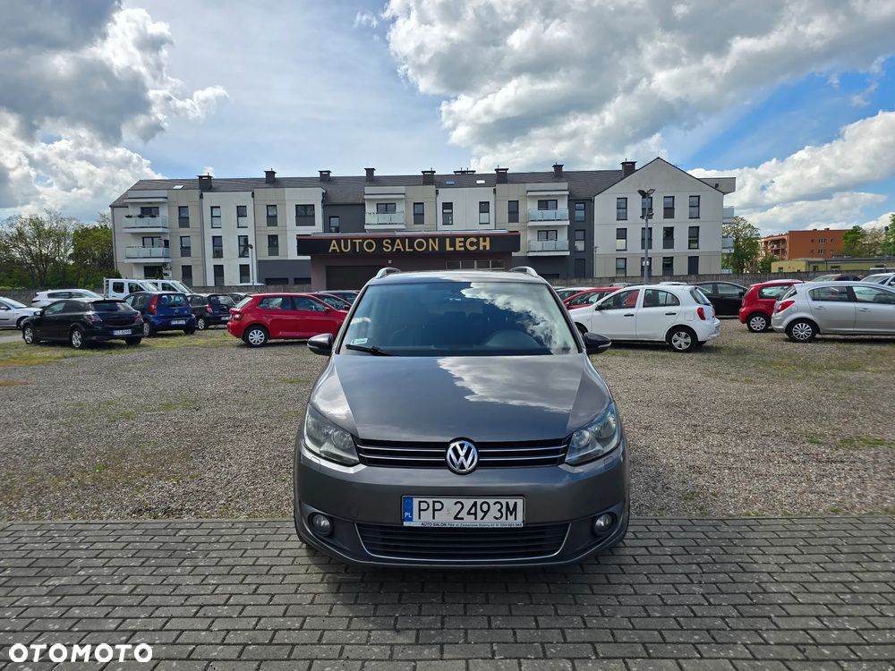 Volkswagen Touran 1.6 TDI DPF BlueMotion Technology DSG MATCH - 2