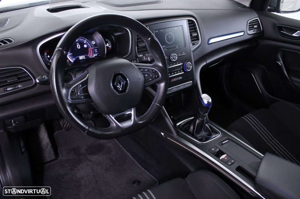 Renault Mégane 1.5 Blue dCi GT Line - 32