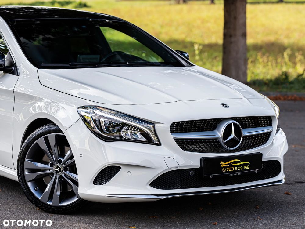 Mercedes-Benz CLA 250 4-Matic Urban - 21