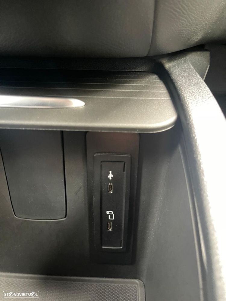 Mercedes-Benz V 250 d Longo Avantgarde - 23