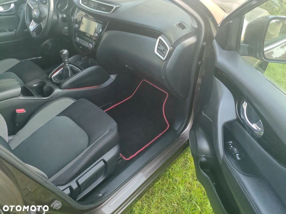 Nissan Qashqai 1.3 DIG-T Tekna - 13