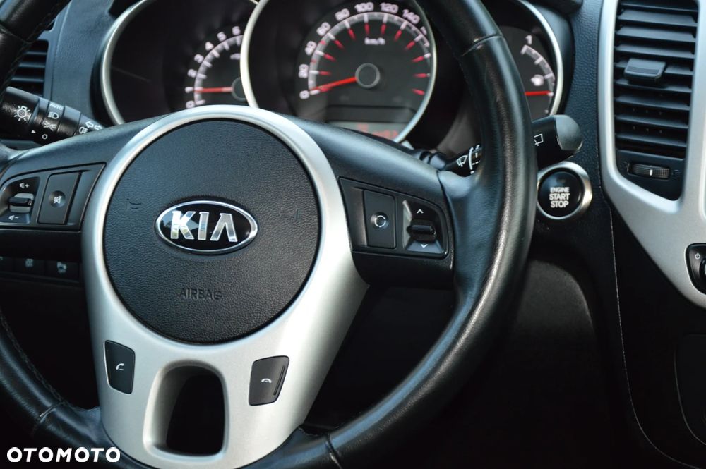 Kia Venga 1.6 CVVT Dream Team Edition - 19