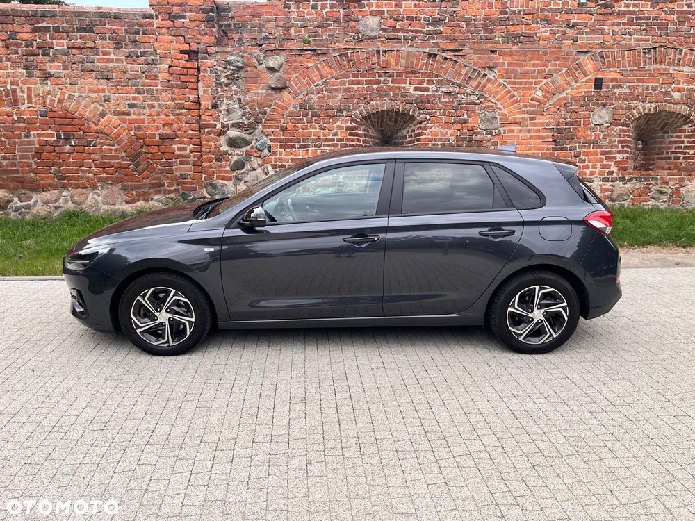 Hyundai i30 1.0 T-GDI 48V-Hybrid Connect & Go - 1