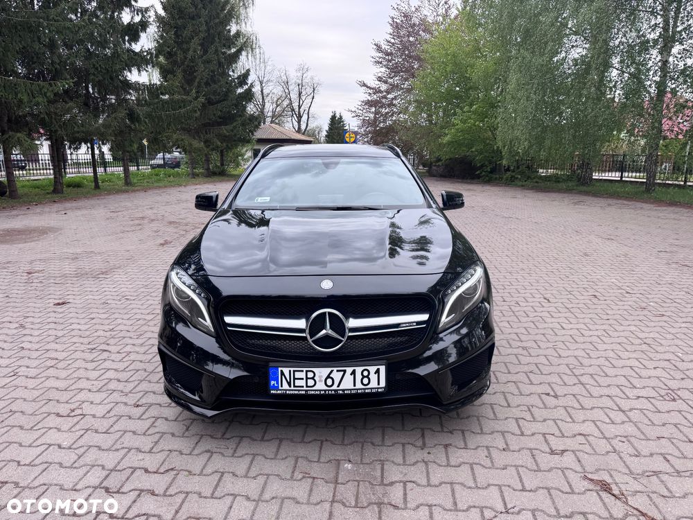 Mercedes-Benz GLA - 3