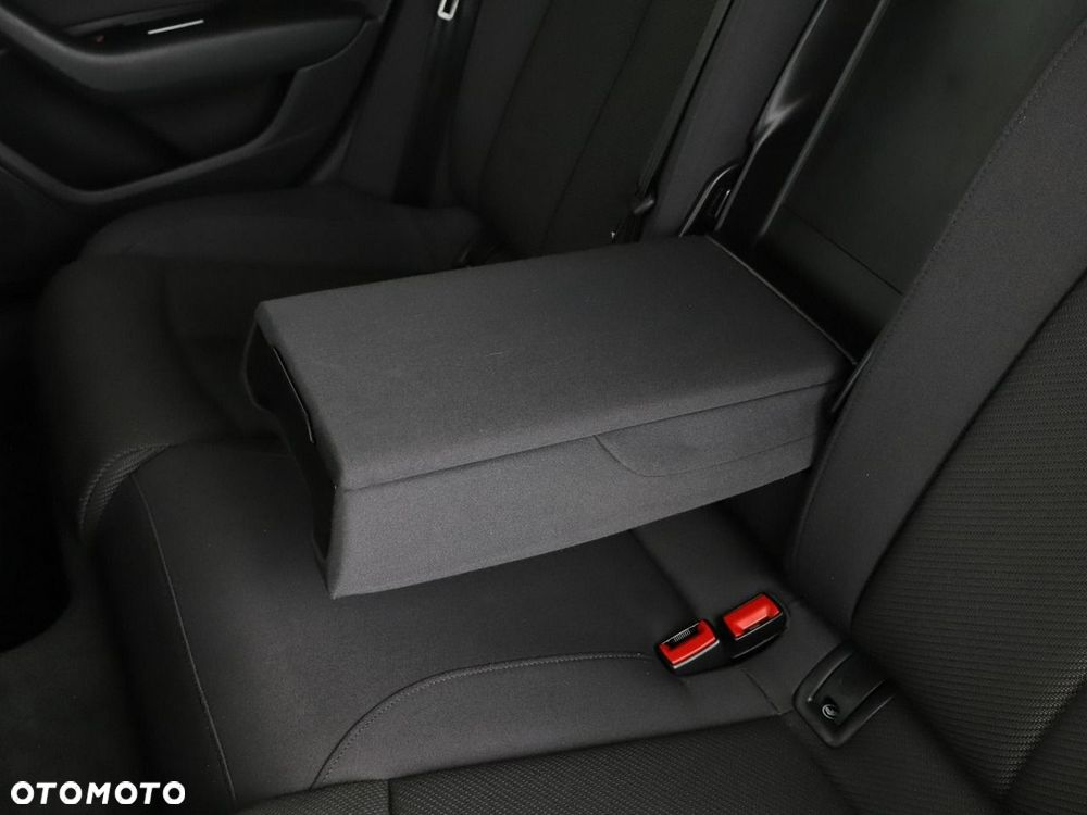 Audi A6 Avant 2.0 TDI Ultra S tronic - 37