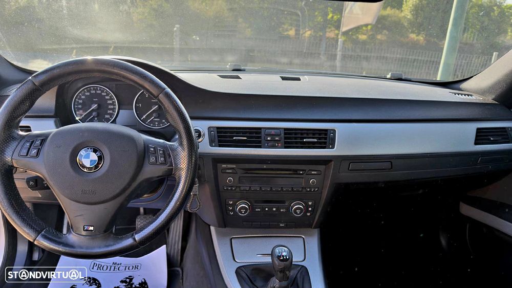BMW 320 d Coupe - 9