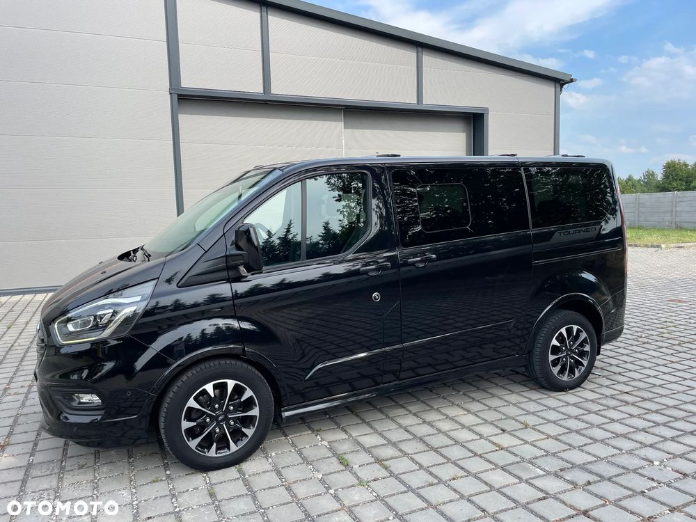 Ford Tourneo Custom 320 L1H1 VA Autm Sport - 2