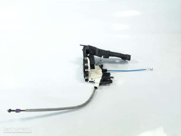 Fecho Porta Frente Dto Mercedes-Benz A-Class (W176) - 1