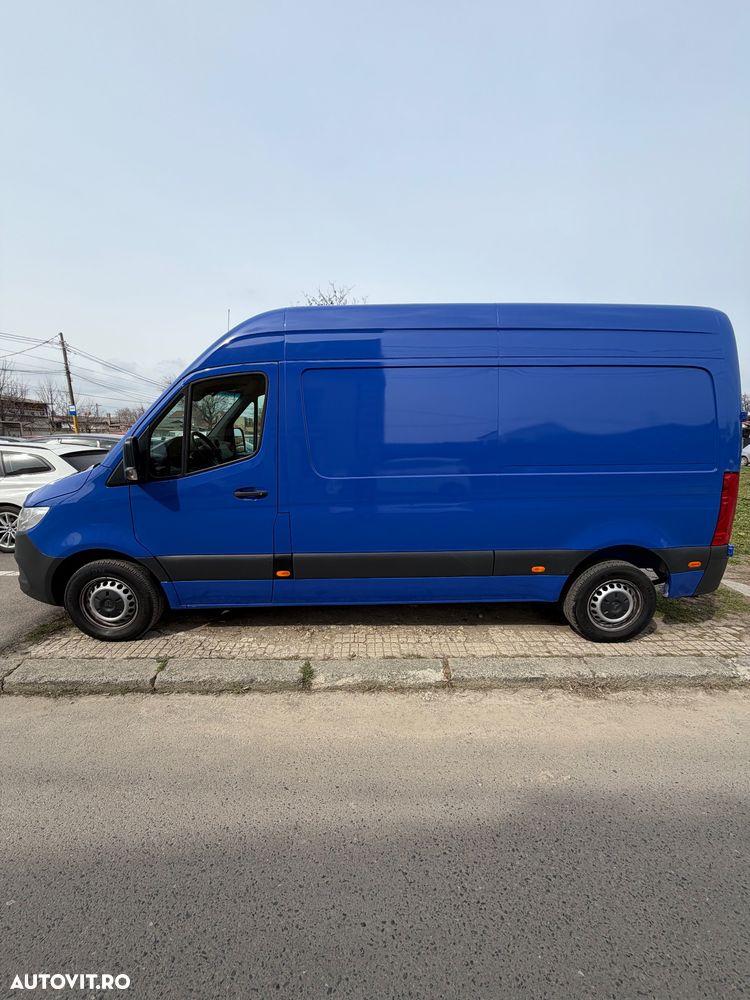 Mercedes-Benz Sprinter - 3