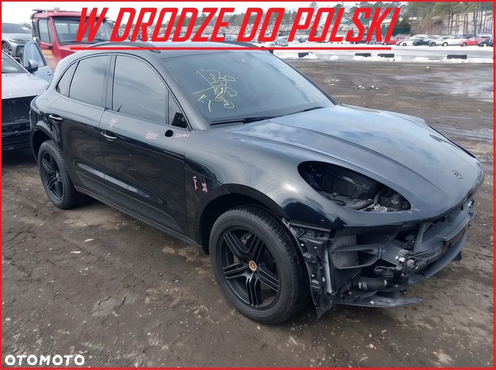 Porsche Macan - 1