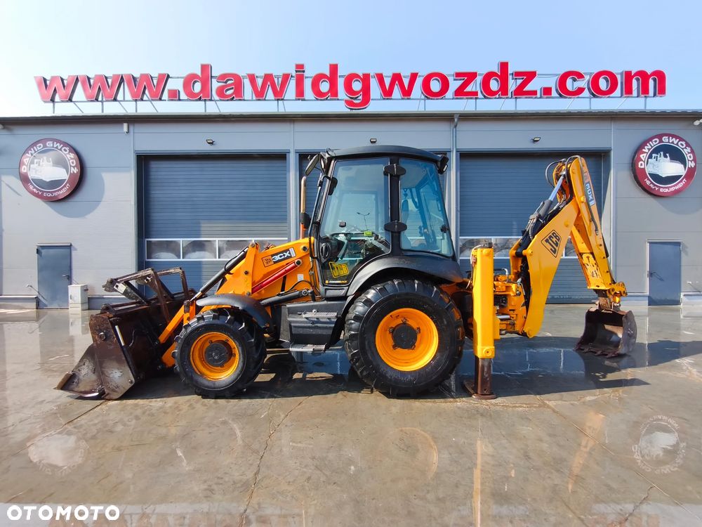 JCB 3CX CONTRACTOR - 2