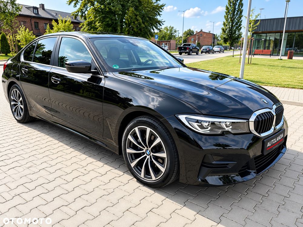 BMW Seria 3 320e Luxury Line sport - 21
