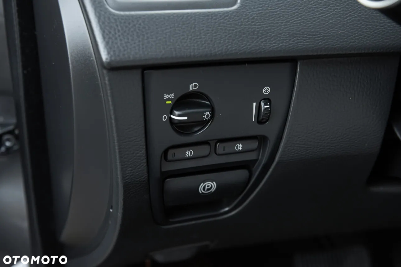 Volvo XC 90 - 20