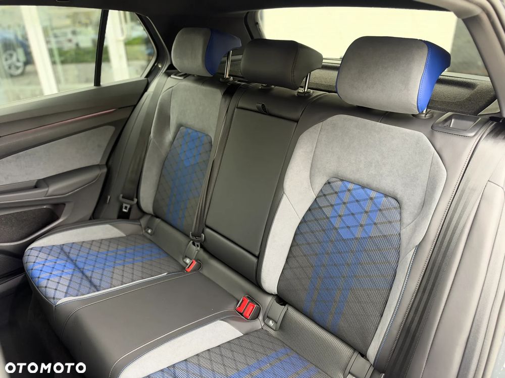 Volkswagen Golf 2.0 TSI 4Motion R DSG - 18