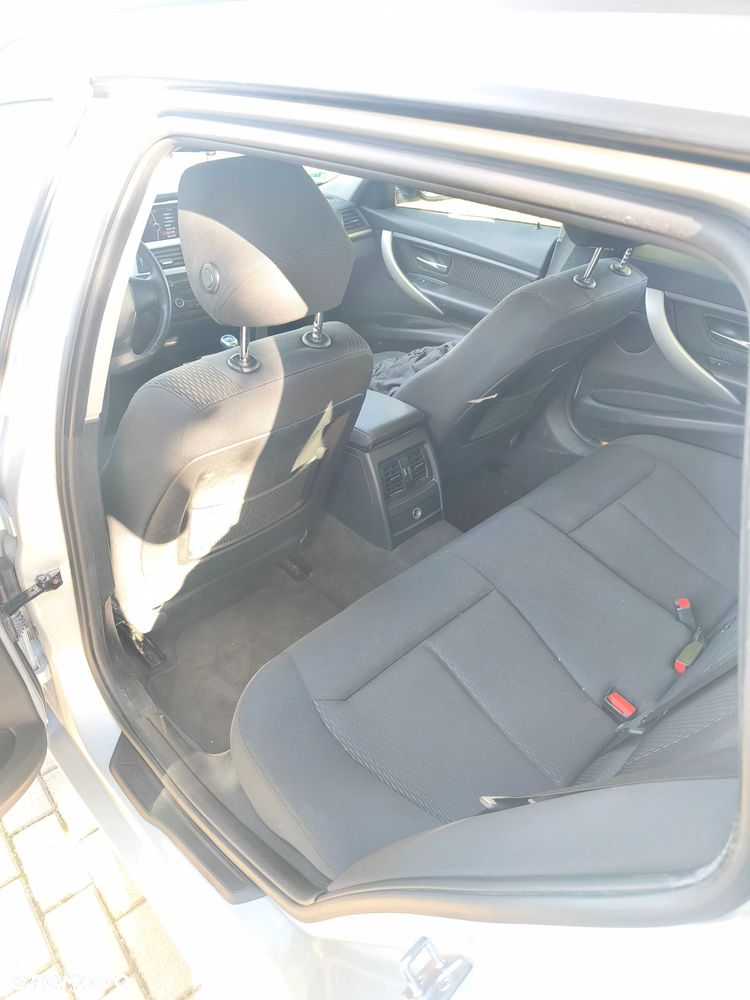 BMW Seria 3 - 7