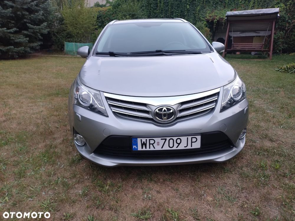 Toyota Avensis - 5