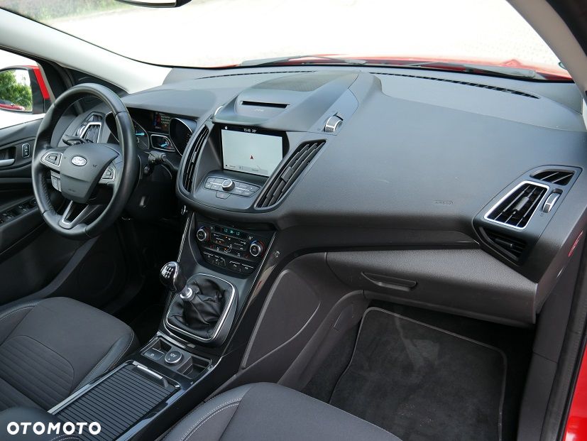 Ford Kuga 2.0 TDCi 4x4 Titanium - 6
