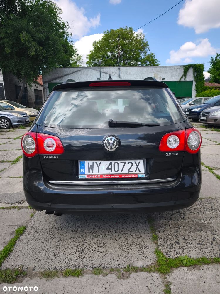 Volkswagen Passat - 5