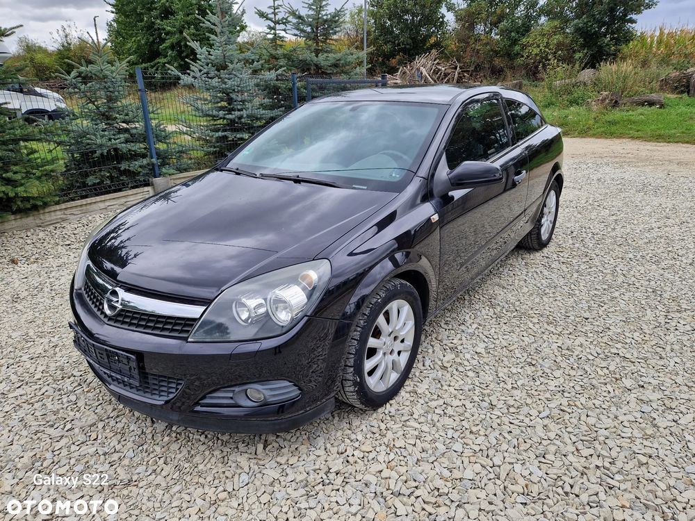 Opel Astra III GTC 1.6 Enjoy - 1