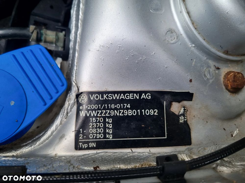 Volkswagen Polo 1.2 Team - 28