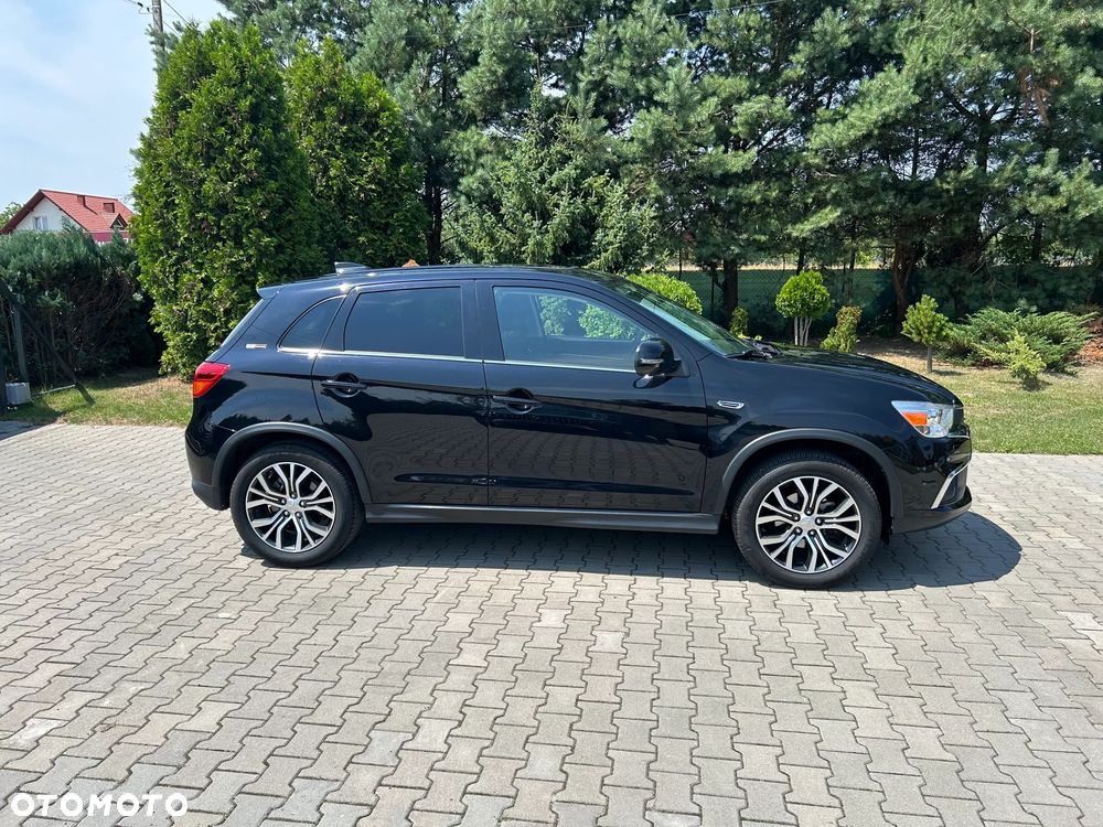 Mitsubishi ASX 1.6 Black Edition - 1