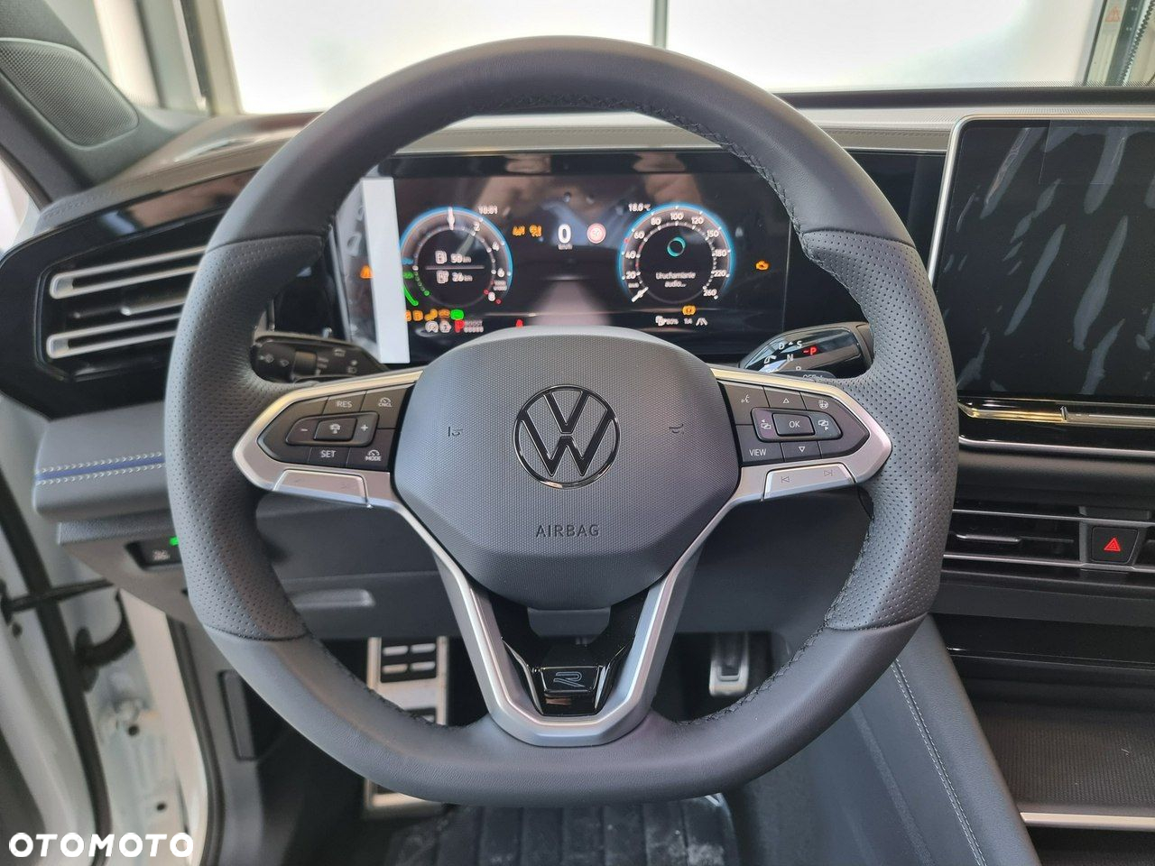 Volkswagen Tiguan - 18