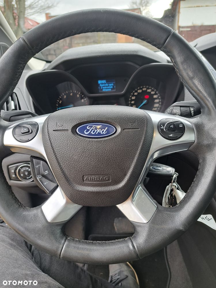 Ford Tourneo Connect Grand - 18