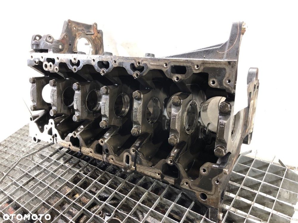 BLOK SILNIKA  BMW 5 Touring (E61) 2004 - 2010 525 d 130 kW [177 KM] olej napędowy 2004 - 2007 - 13