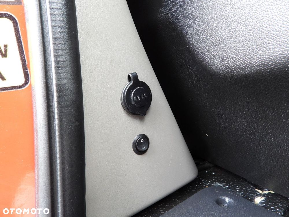 Renault MASTER  PLANDEKA 10 PALET WEBASTO TEMPOMAT LEDY PNEUMATYKA KLIMATYZACJA  165KM - 40