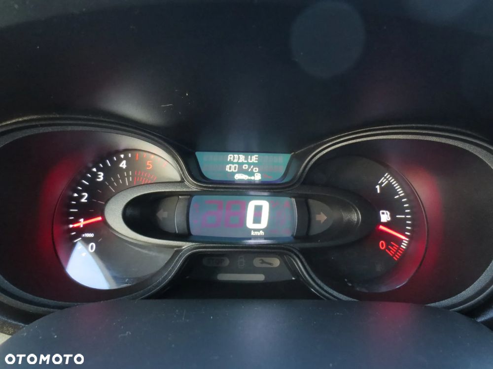Renault Trafic - 27